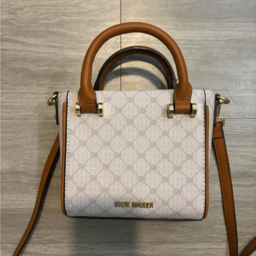 Steve Madden White and Tan Women's Bag